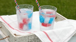 Colored Ice Cubes: How to Make Red, White and Blue Ice Cubes