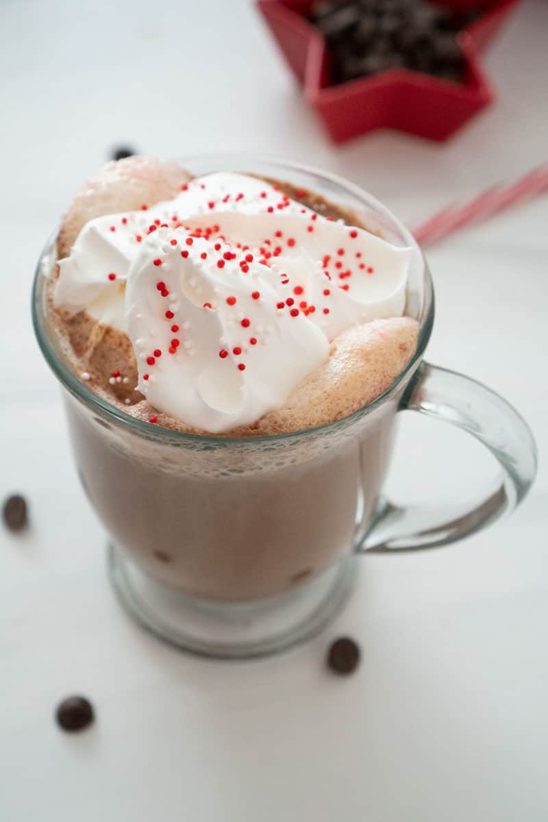 Peppermint White Hot Chocolate with Essential Oil