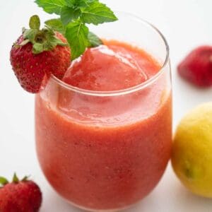 https://www.shakentogetherlife.com/wp-content/uploads/2020/08/featured-strawberry-lemonade-300x300.jpg